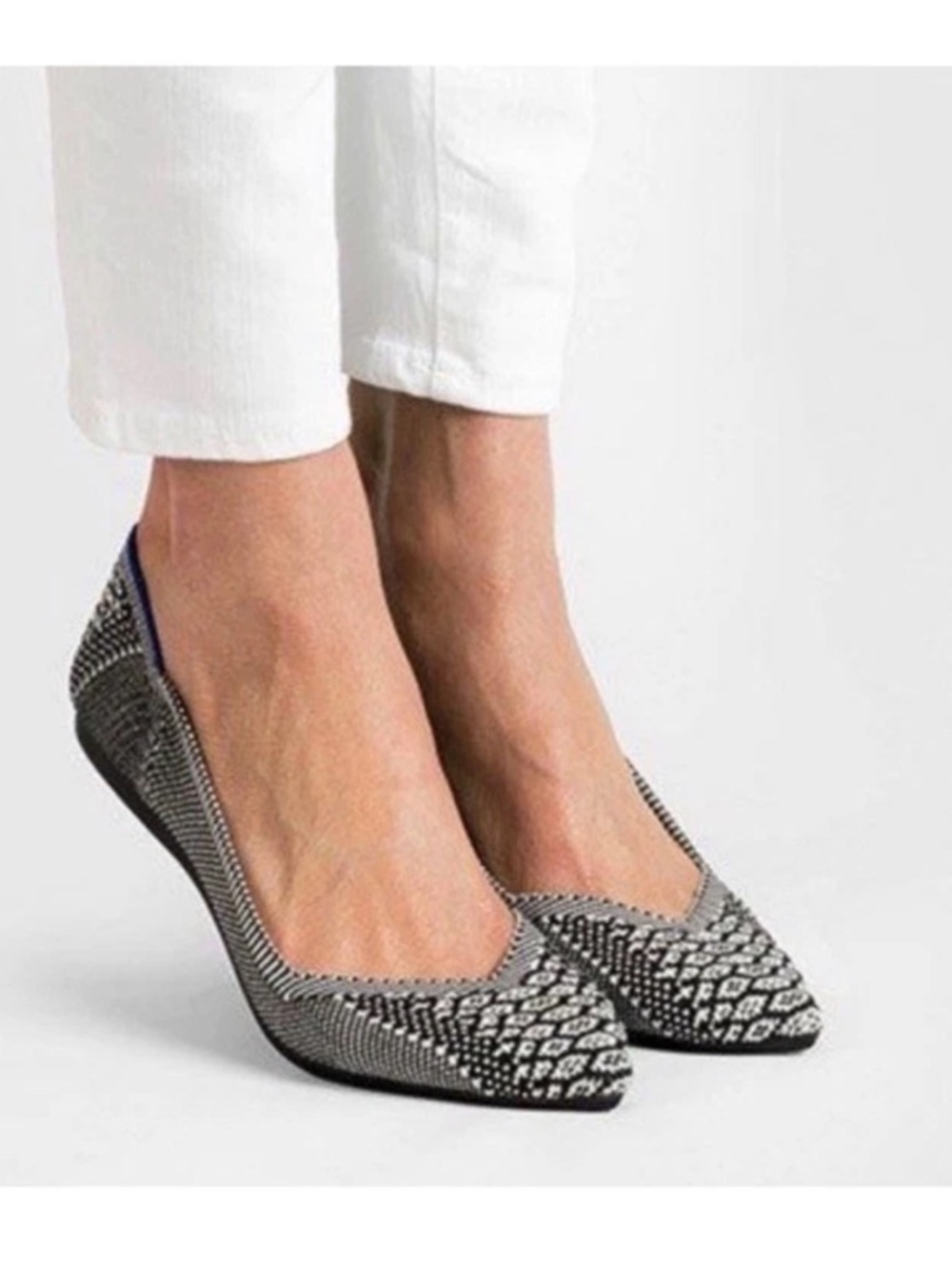 Rothys Black Python Snake Points 9.5 Ballet Pointed Toe Shoes Flat NIB retired